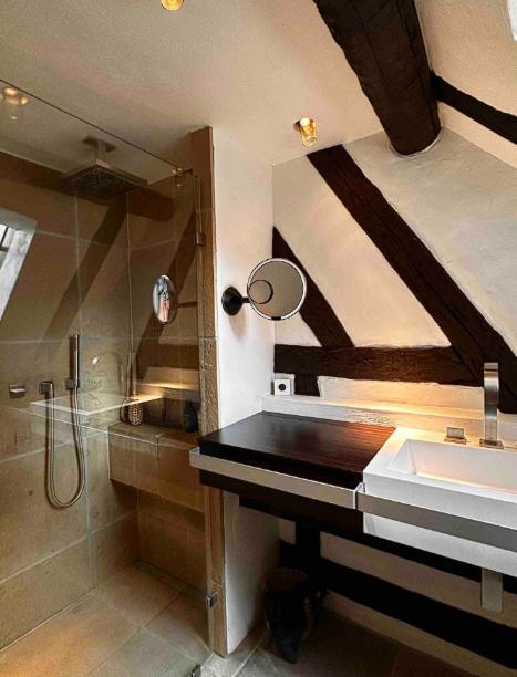 Discover Disc0unt - 4 5 - 5 5 2 Via What App !! ! Check The Number From The Photo ! Apartamento *